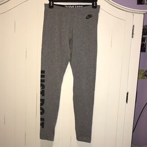 Grey Nike leggings